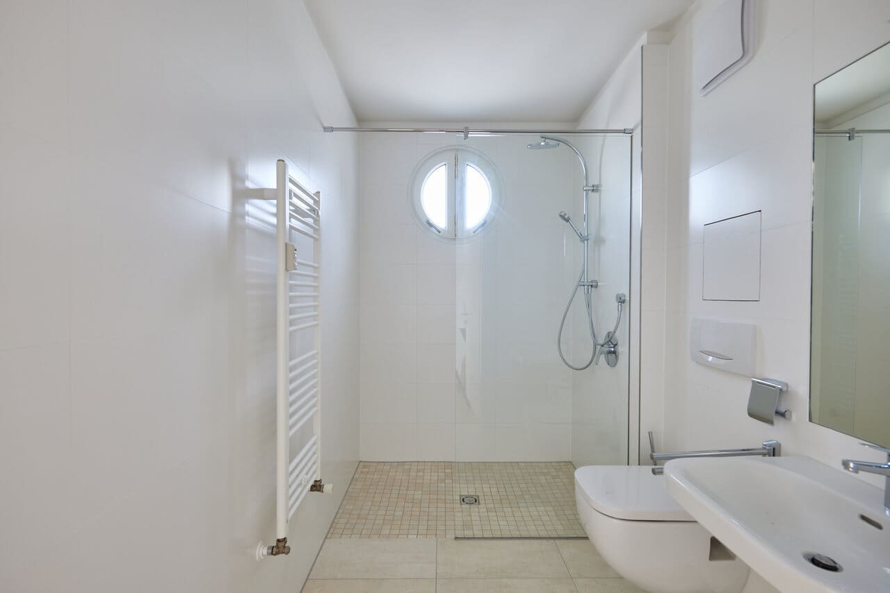 Badezimmer Ansicht